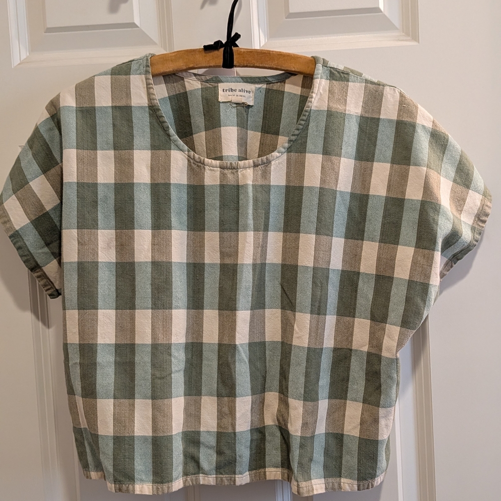 Green and White Checkered Top
